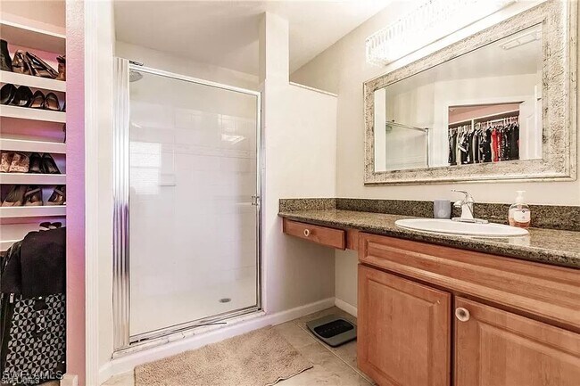 Building Photo - 13010 Positano Cir