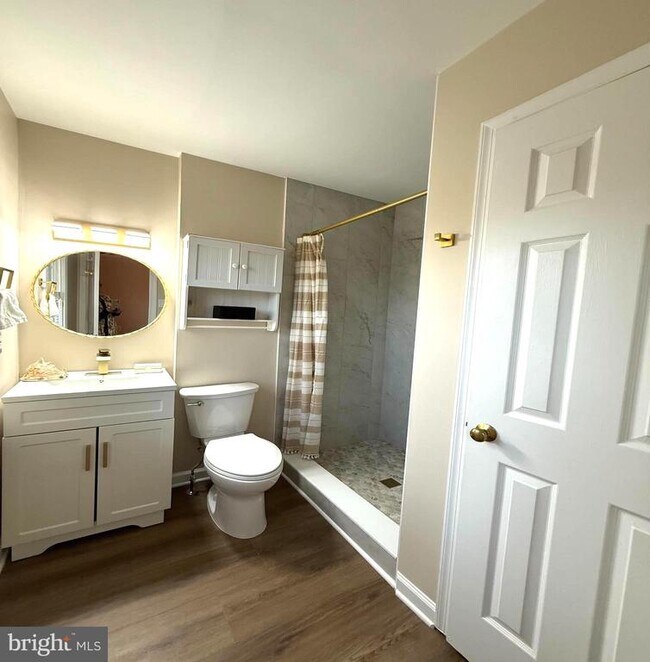 Building Photo - 11382 Cromwell Ct