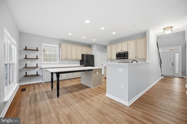 Building Photo - 198 Union Ridge Dr