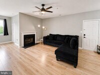 Building Photo - 601 Forest Walk Ln