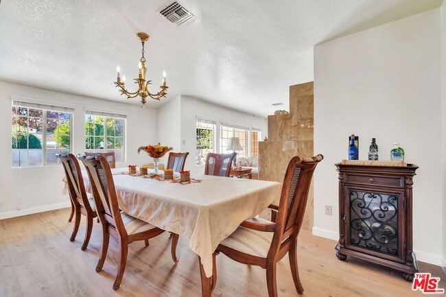 Building Photo - 7121 Arizona Ave