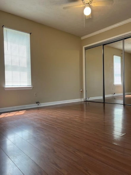 Building Photo - 3010 Majestic Park Ct