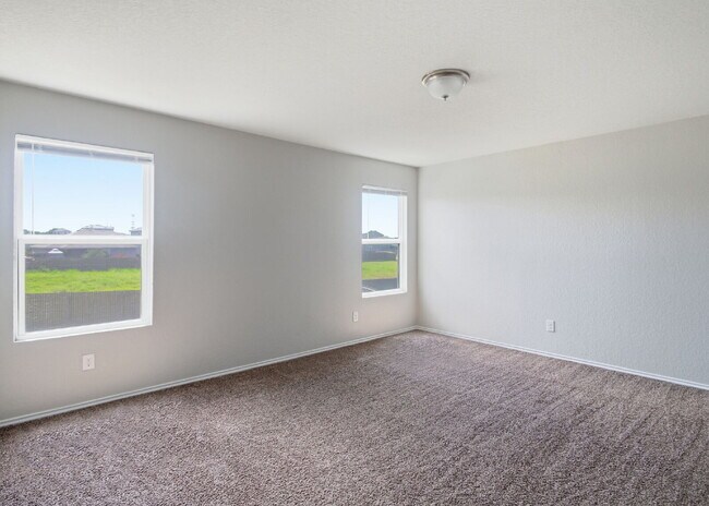 Building Photo - 7526 Crestway Ridge