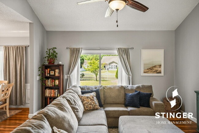 Building Photo - 46 Alston Park Dr