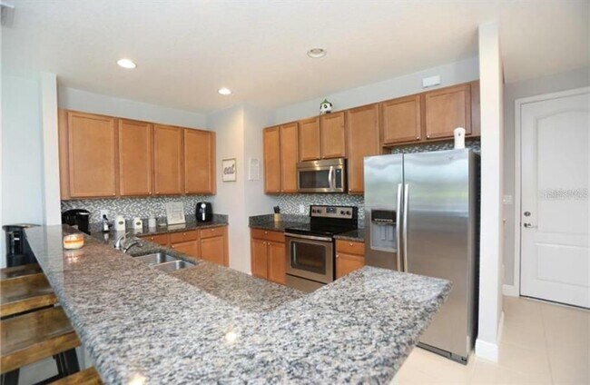 Building Photo - 8340 Kelsall Dr