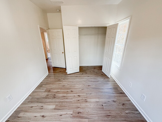 Building Photo - 2468 Spring St NW