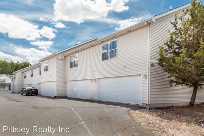 Building Photo - 2 br, 2 bath Apartment - 735 Fotis Drive
