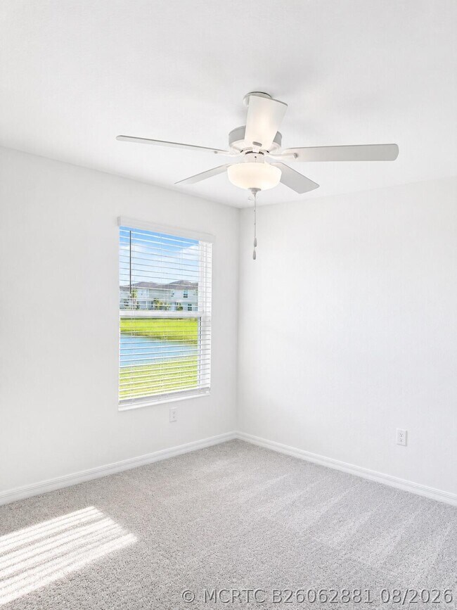 Building Photo - 16024 Palos Verdes St
