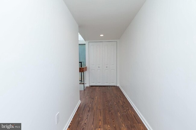 Building Photo - 307 Mosher St