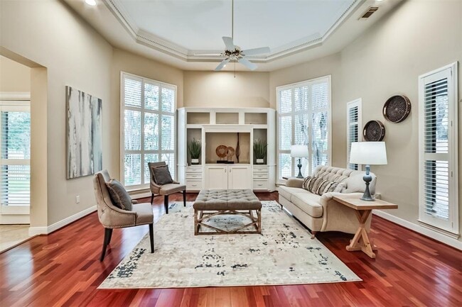 Building Photo - 16 Kelliwood Ct Cir