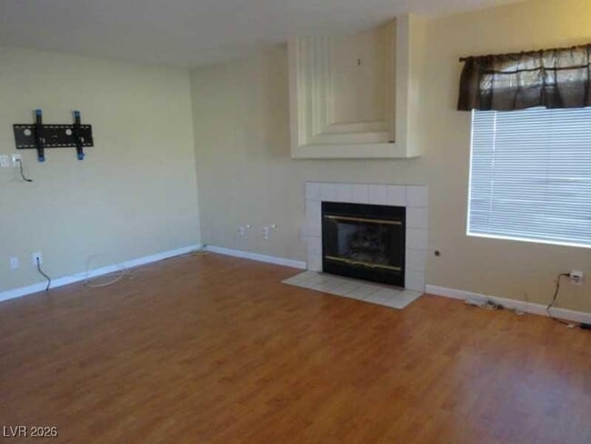 Building Photo - 8201 Distant Star