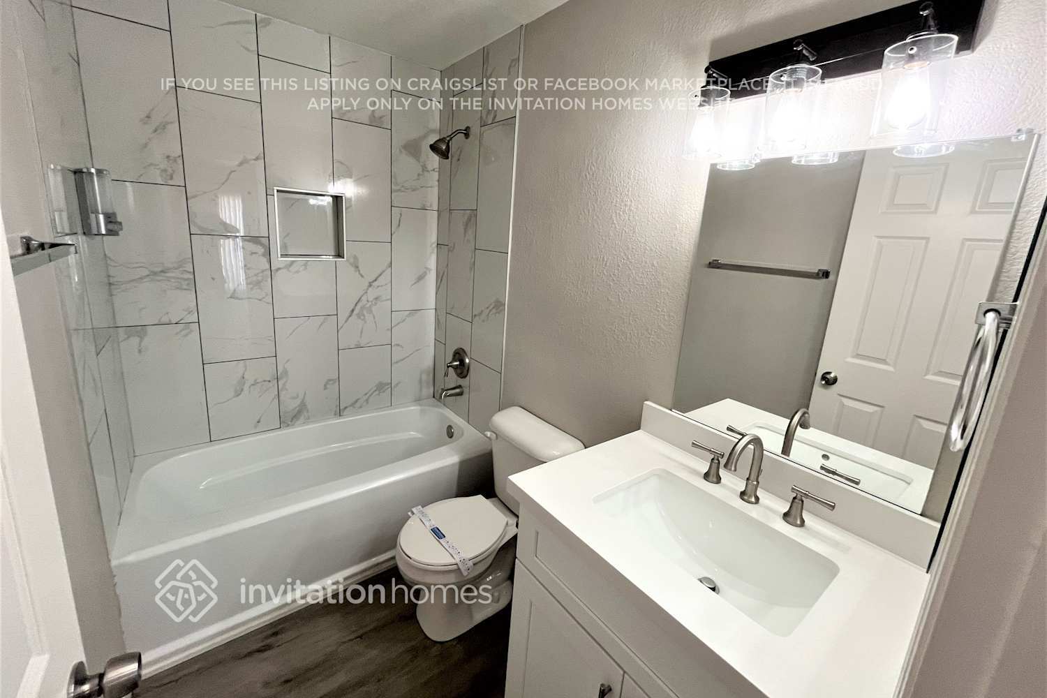 Building Photo - 3856 E Acoma Dr