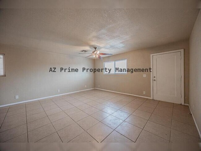 Building Photo - 2062 E Nancy Ln