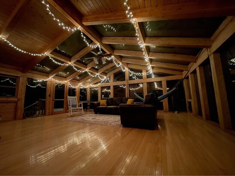 Building Photo - 148 Eagle Fjord Rd