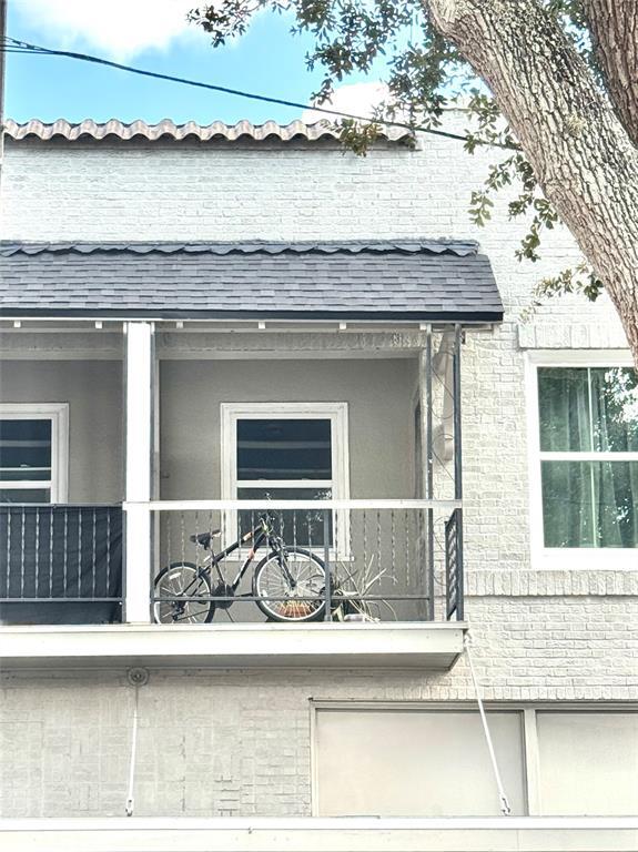 Building Photo - 35 N 6th St