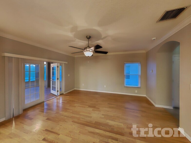 Building Photo - 3537 Heron Island Dr