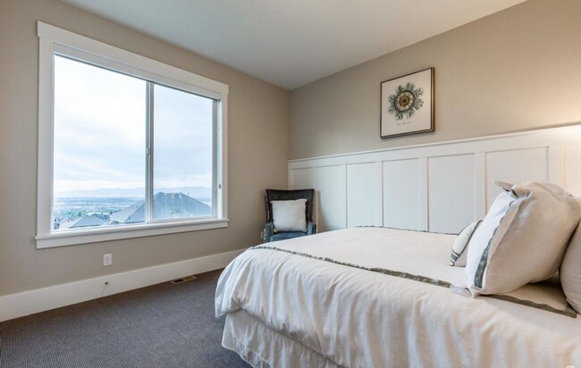 Building Photo - Luxurious Herriman 6 Bed with Indoor Court, Theater & Stunning Views!!!