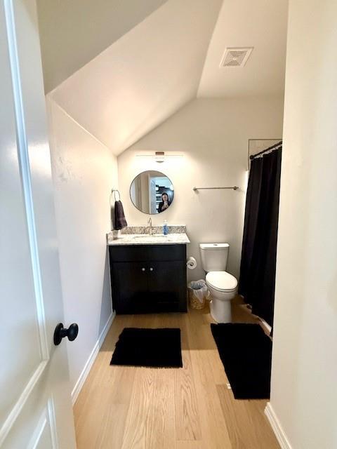 Building Photo - 1115 N Leverett Ave