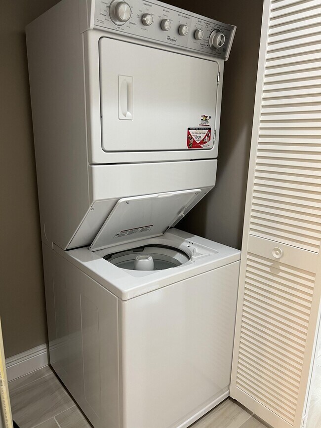 Building Photo - 15114 Palmer Lake Cir