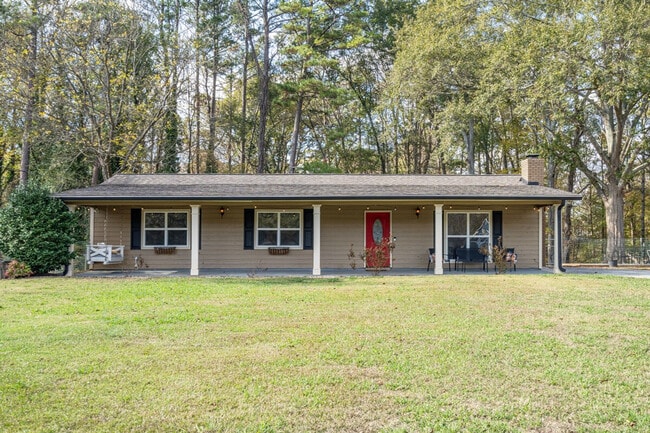 Building Photo - 4375 Park St