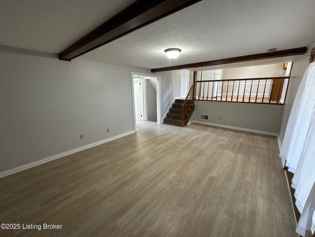 Building Photo - 2907 Melrose Dr