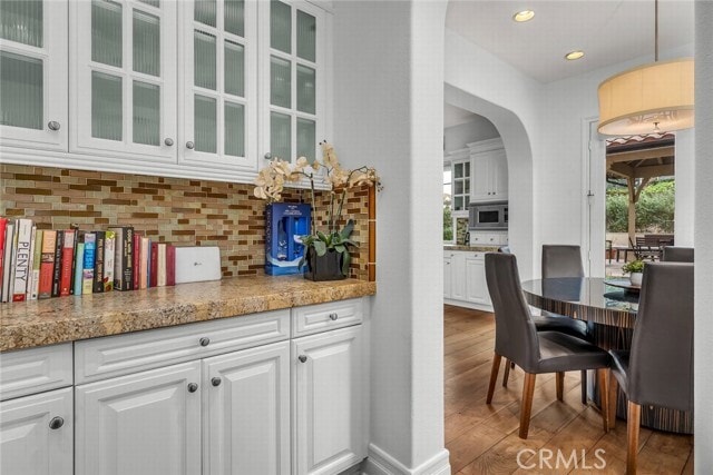 Building Photo - 8001 S Ocean Bluff Dr