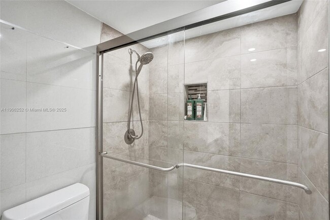 Building Photo - 8137 NW 17th Manor