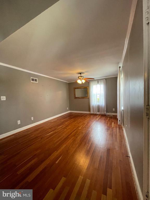 Building Photo - 7007 Grove Rd