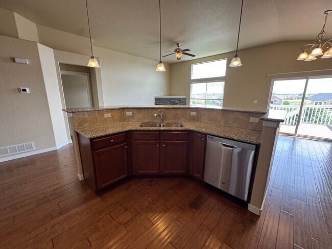 Building Photo - 7623 Dutch Loop
