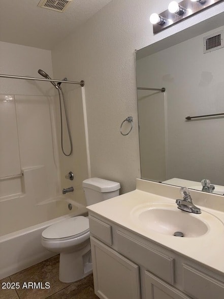 Building Photo - 17430 N 47th St