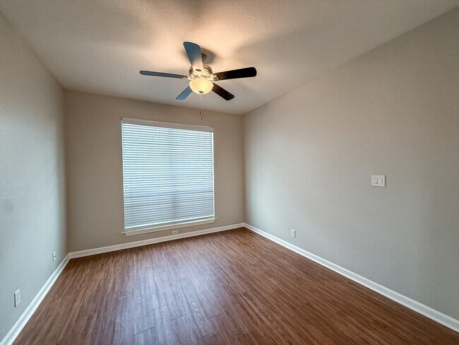 Building Photo - 1777 Jacobs Ct