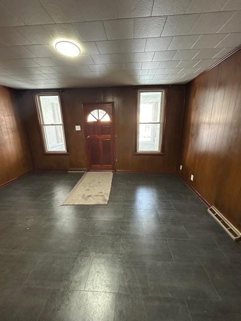 Building Photo - 719 Crescent Ave