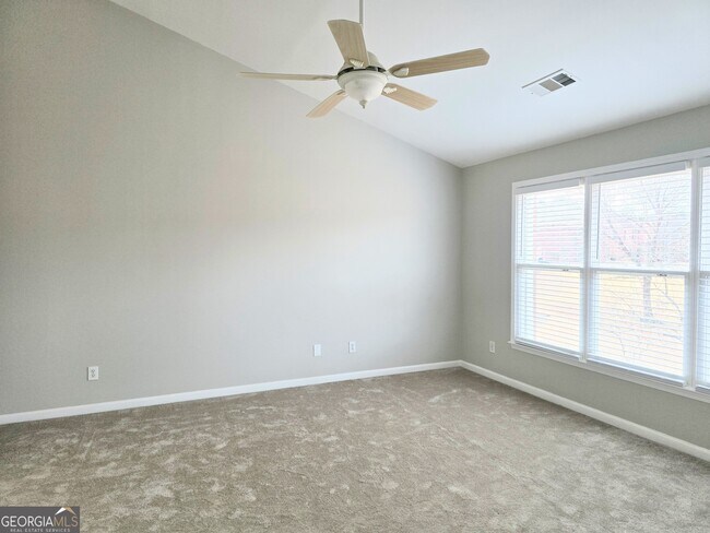 Building Photo - 641 Olde Ivy Way