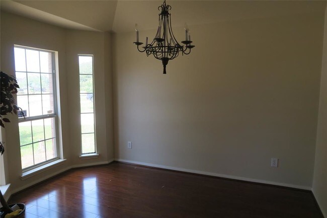 Building Photo - 3427 Cheviot Hills Ln