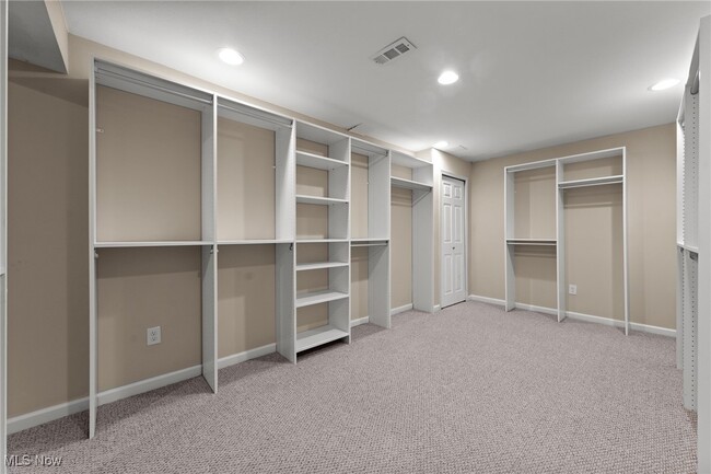 Building Photo - 7441 Scioto Ct