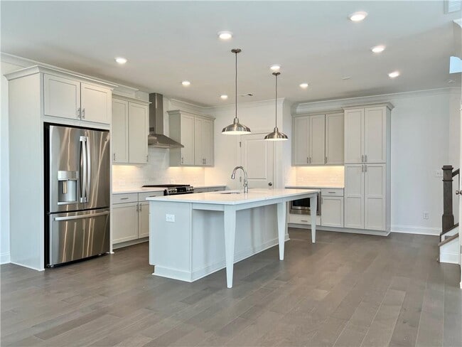 Building Photo - 1562 Wellborn Walk