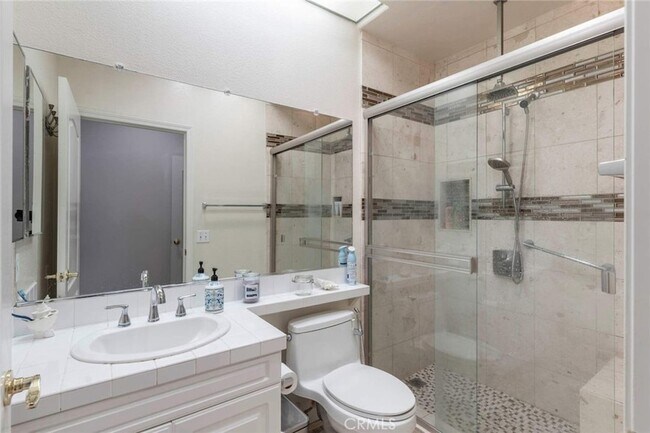 Building Photo - 7371 Westcliff Dr