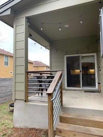 Building Photo - 6800 Menchaca Rd