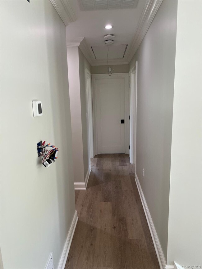 Building Photo - 4 Glen Ct