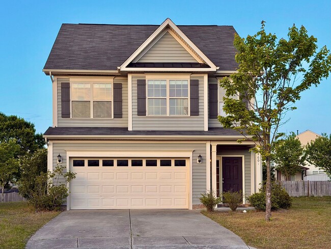 Building Photo - Spacious 3BR/2.5BA Home on Quiet Cul-de-Sac in Knightdale's Churchill Community