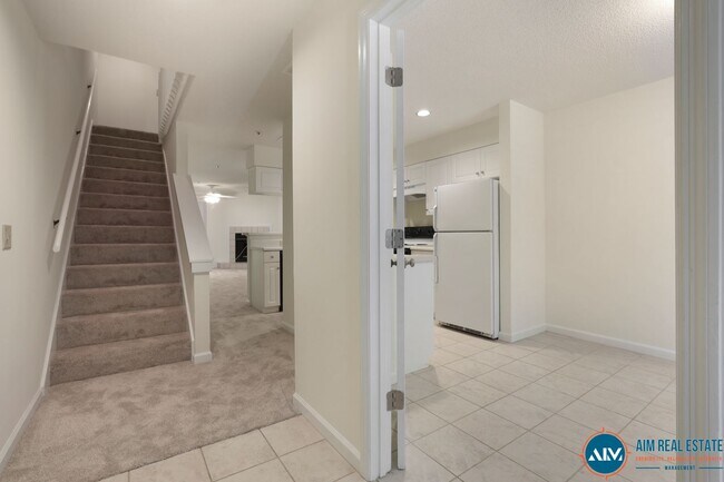 Building Photo - JUST REDUCED + NEW MOVE-IN SPECIAL Save $3...