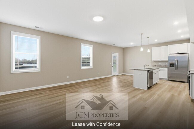 Building Photo - 104 Lambert Fld