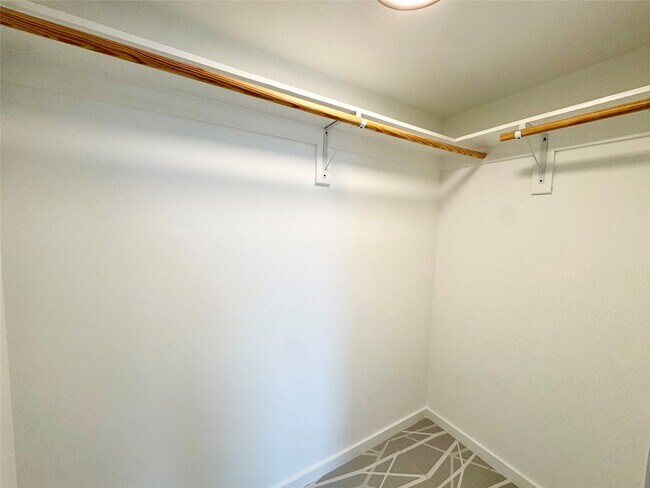 Building Photo - 2201 Market St