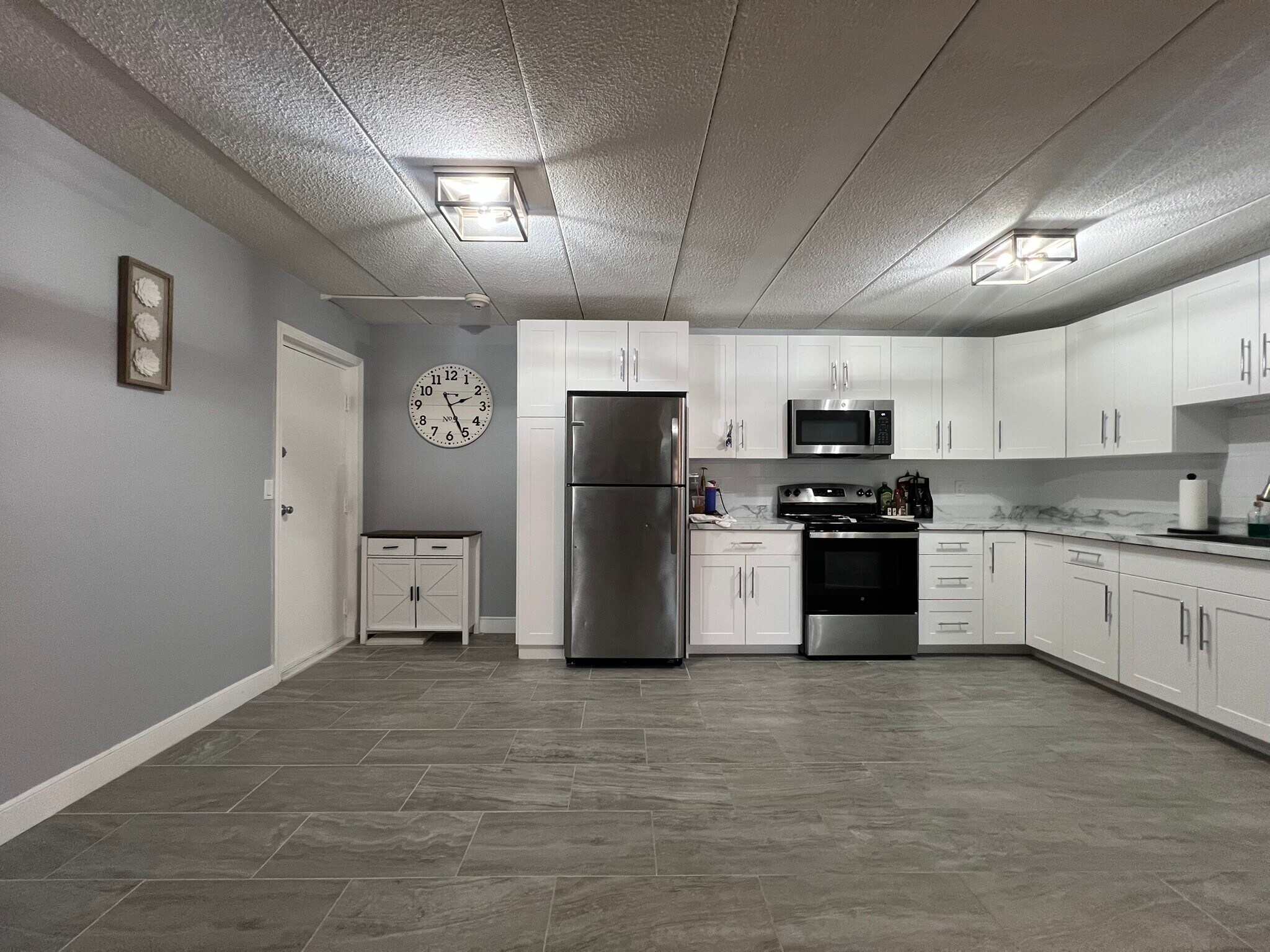 Building Photo - 40 High St