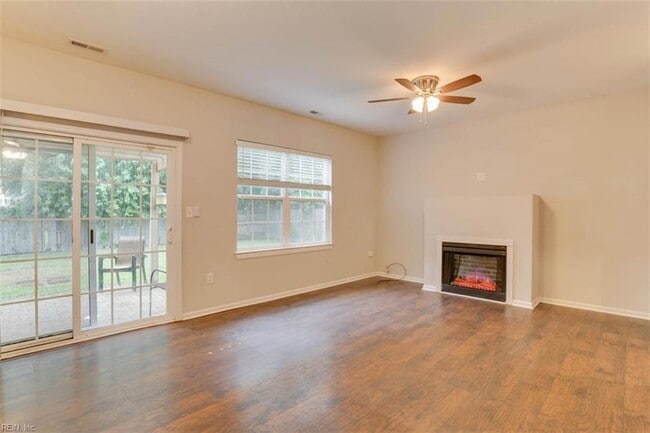 Building Photo - 1477 Morgan Dr