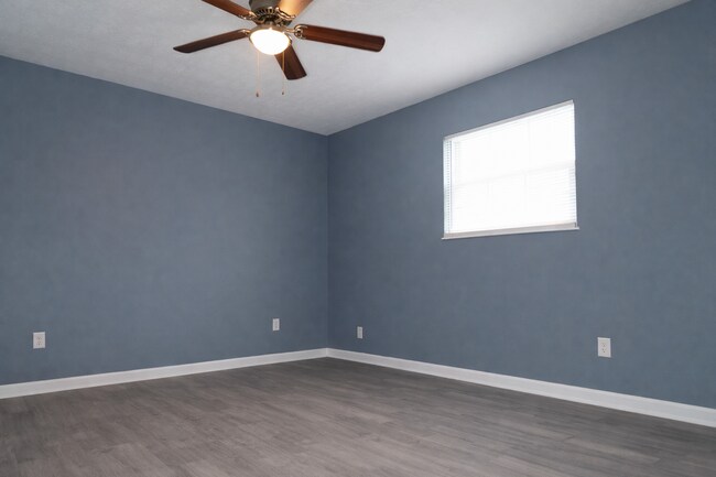 Building Photo - 4450 Dixie Hwy