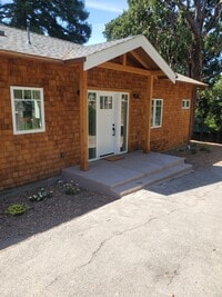 Building Photo - 54 Stratford Rd