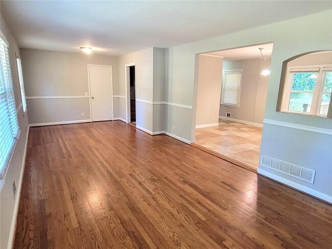 Building Photo - 1061 Homewood Ct