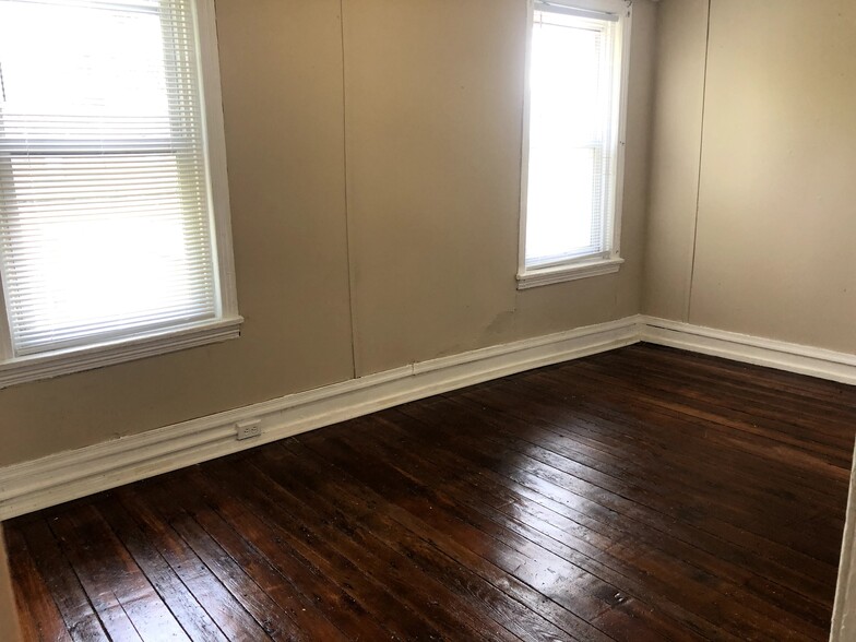 Bedroom - 4224 Powelton Ave