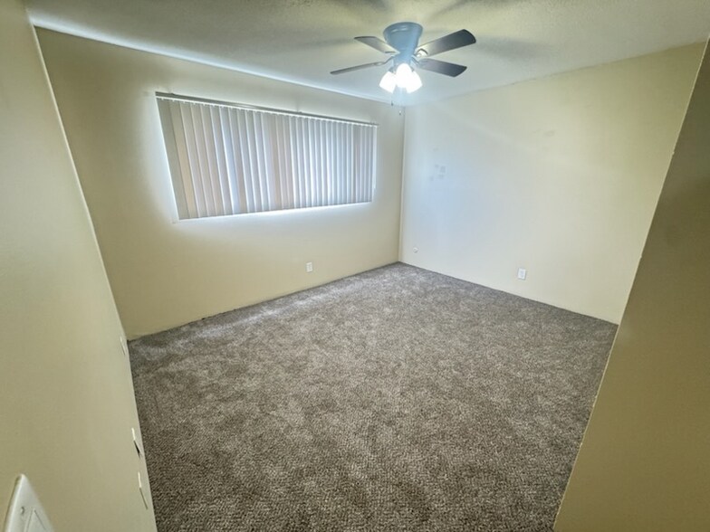 Building Photo - 7311 Buckingham Dr